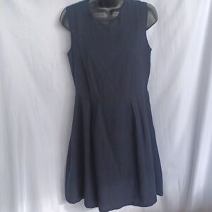 GAP NWT Black Cotton fitted dress, bust darts, zip closure, waffle pattern